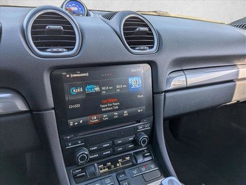 Used 2017 Porsche 718 Boxster w/ Sport Chrono Package image 14