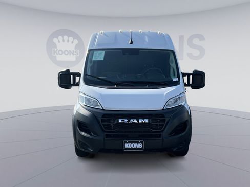 Used 2023 RAM ProMaster 2500 FWD image 4
