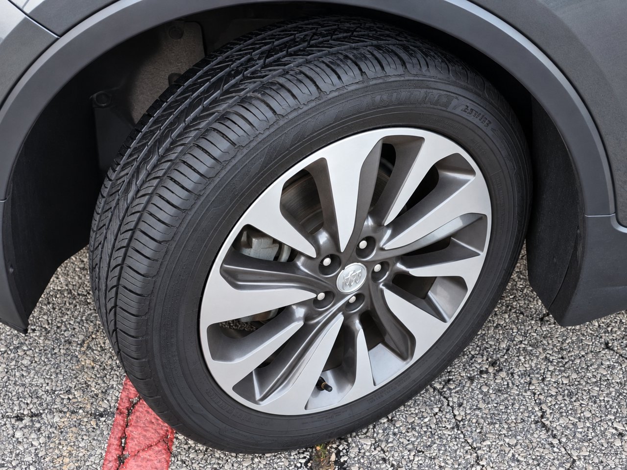 Certified 2017 Buick Encore Essence FWD image 11