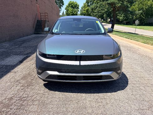 Used 2025 Hyundai Ioniq 5 SE RWD image 8