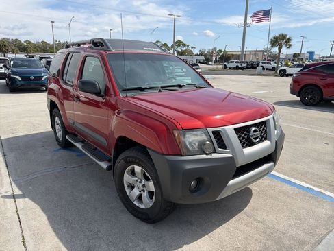 Used 2013 Nissan Xterra S w/ Value Package image 3