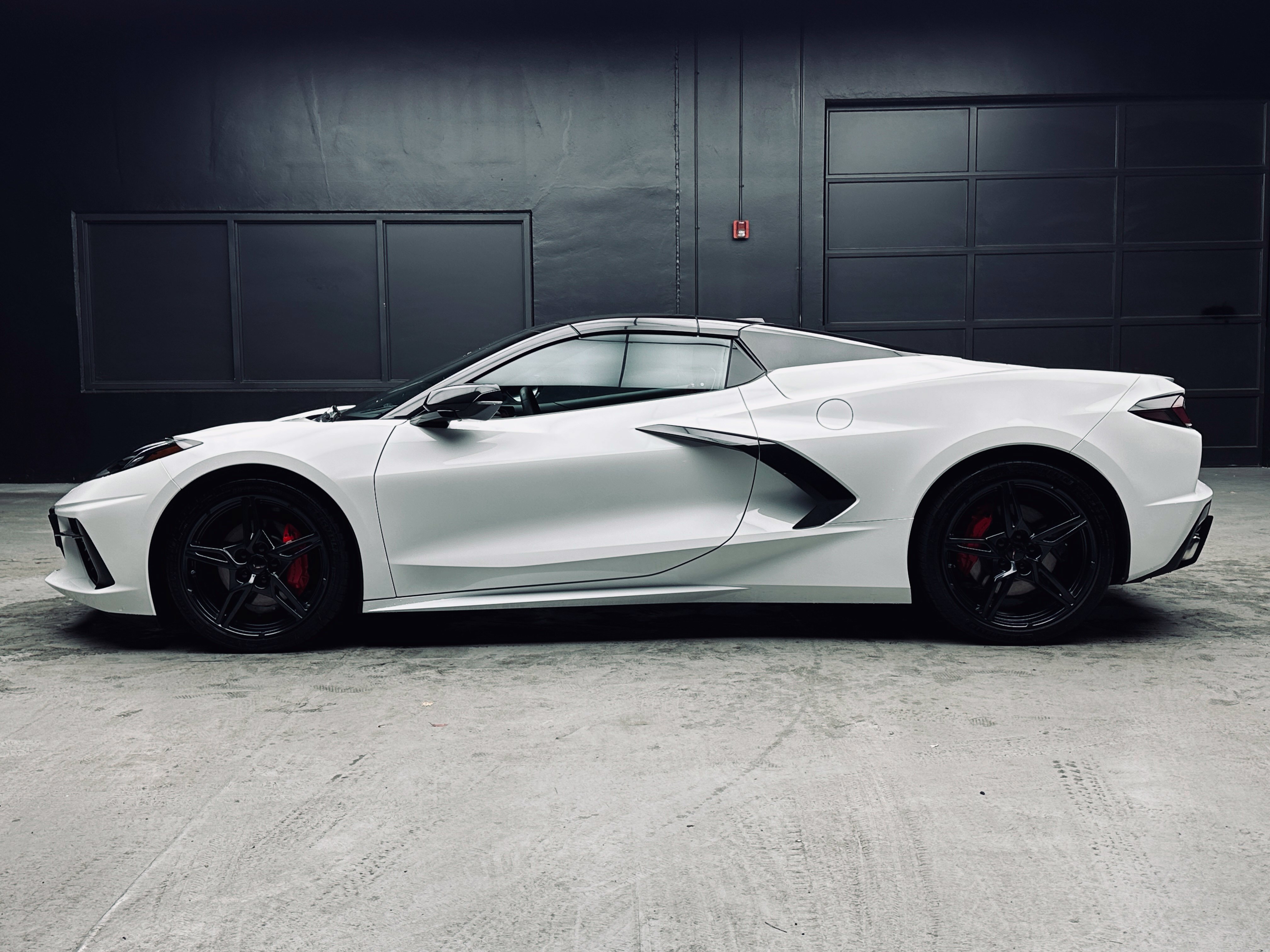 Used 2021 Chevrolet Corvette Stingray Premium Conv w/ 3LT RWD image 5