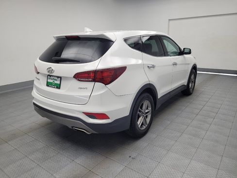 Used 2017 Hyundai Santa Fe Sport FWD image 9
