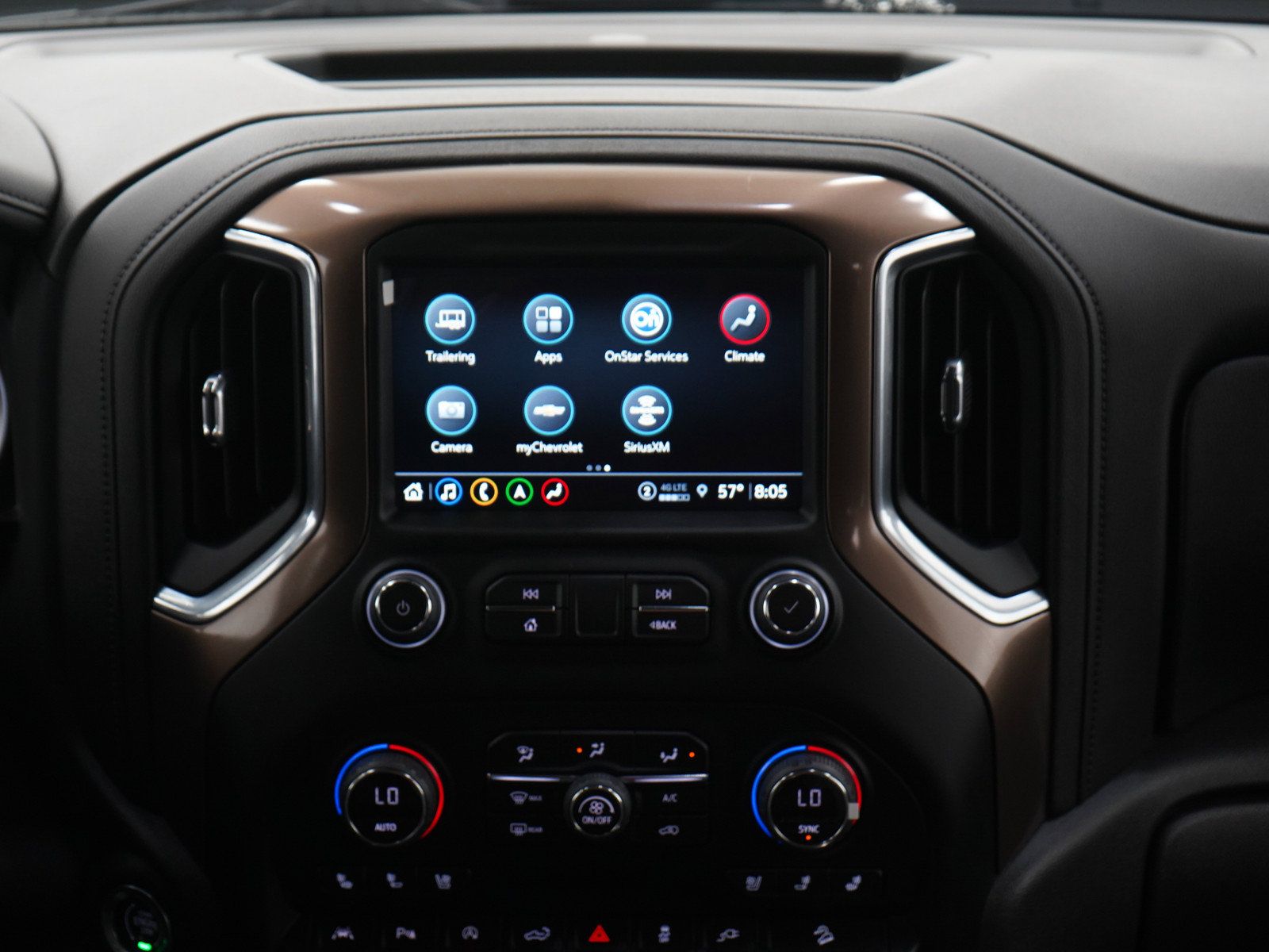 Used 2022 Chevrolet Silverado 1500 High Country w/ Safety Package II AWD/4WD image 15