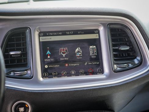 Used 2019 Dodge Challenger SXT w/ Plus Package RWD image 11