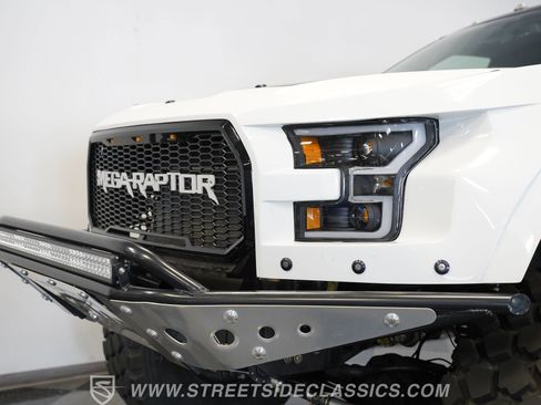 Used 2022 Ford F250 Lariat w/ Lariat Ultimate Package image 25