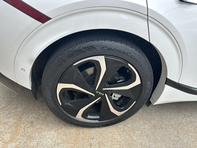 Certified 2023 Kia EV6 GT-Line AWD/4WD image 32