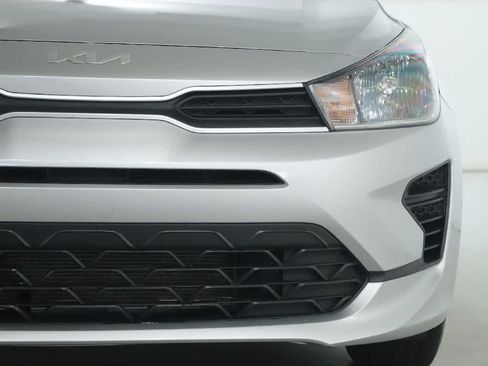 Used 2022 Kia Rio LX FWD image 7