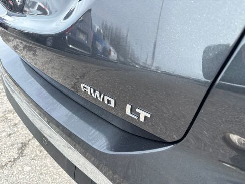 Used 2019 Chevrolet Equinox LT w/ Sun & Navigation Package image 10