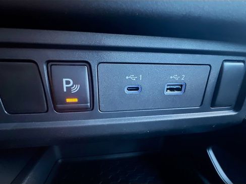 Used 2025 Nissan Frontier S AWD/4WD image 30