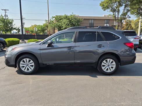 Used 2018 Subaru Outback 2.5i Premium AWD/4WD image 7