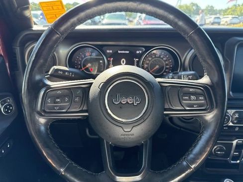 Used 2021 Jeep Wrangler Willys image 12