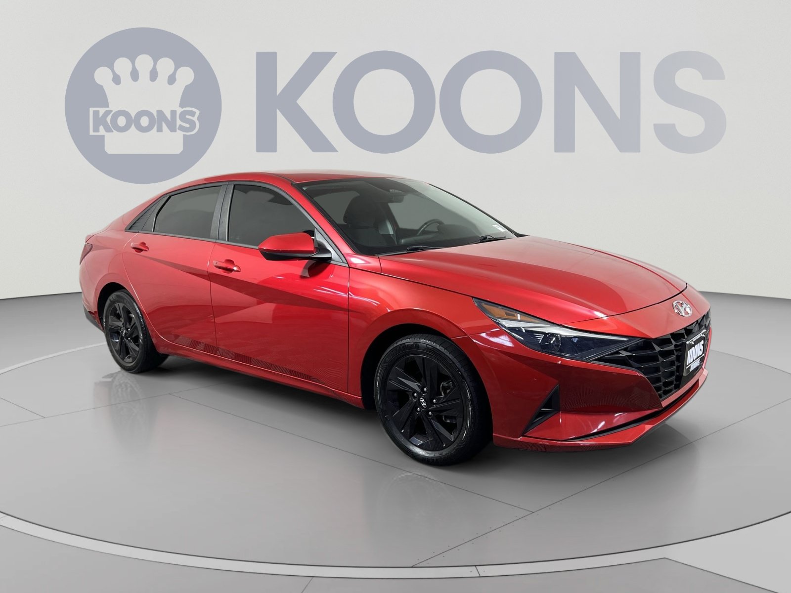 Used 2021 Hyundai Elantra SEL w/ Convenience Package FWD image 2
