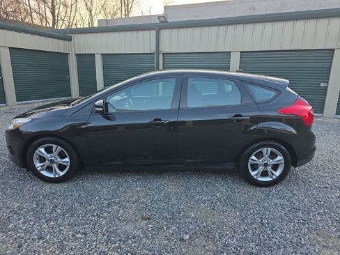 Used 2014 Ford Focus SE image 3