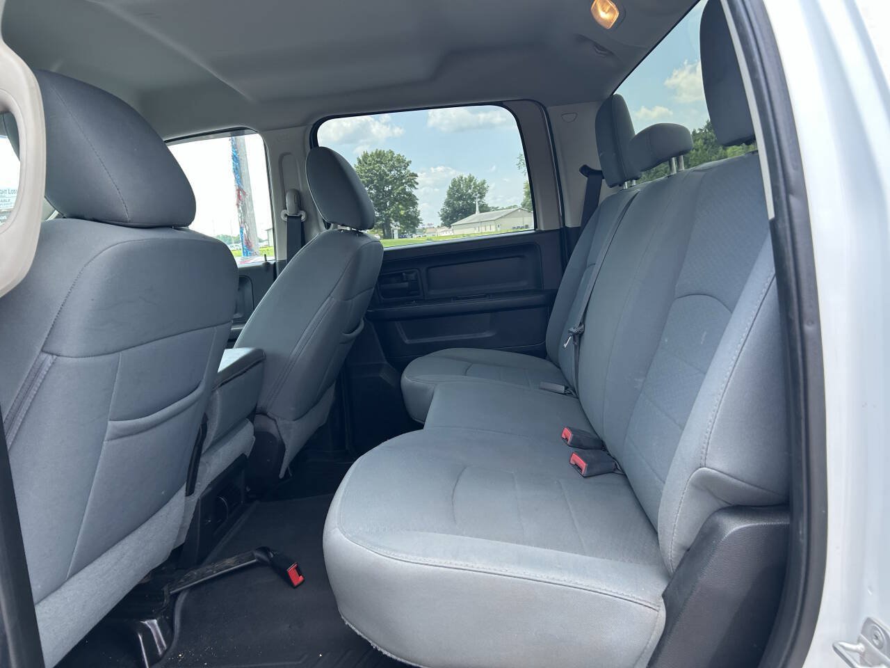 Used 2013 RAM 2500 Tradesman w/ Chrome Appearance Group AWD/4WD image 9