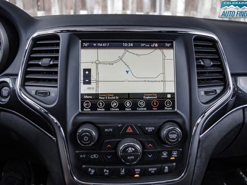 Used 2018 Jeep Grand Cherokee Trailhawk w/ Trailhawk Luxury Group image 21