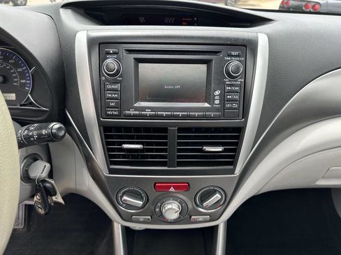 Used 2013 Subaru Forester 2.5X Premium w/ All-Weather Plus Pkg image 15