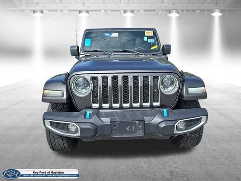 Used 2023 Jeep Wrangler Unlimited Sahara w/ Cold Weather Group AWD/4WD image 2