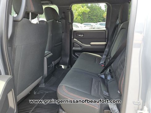 Used 2023 Nissan Frontier Pro-X w/ Pro Convenience Package RWD image 4