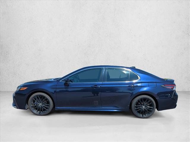 Used 2021 Toyota Camry XSE FWD image 8