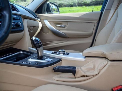 Used 2013 BMW 328i 328i image 23