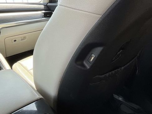 Used 2022 Kia Telluride EX FWD image 17