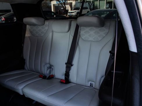 Used 2020 Hyundai Palisade Limited image 42