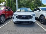 Used 2024 Ford Escape Active image 2