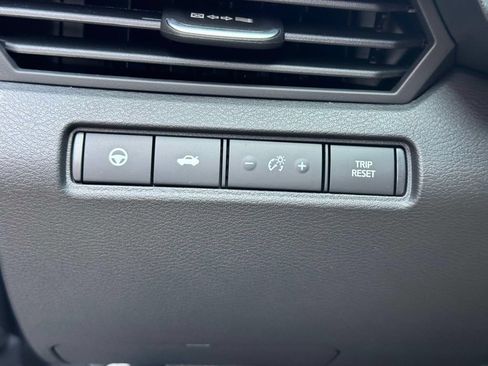 Certified 2025 Nissan Altima 2.5 SL FWD image 20
