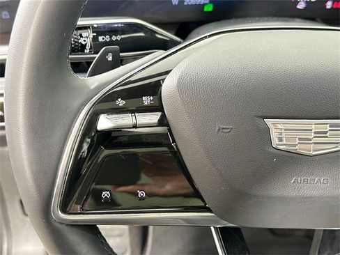 Used 2024 Cadillac Lyriq Tech image 21