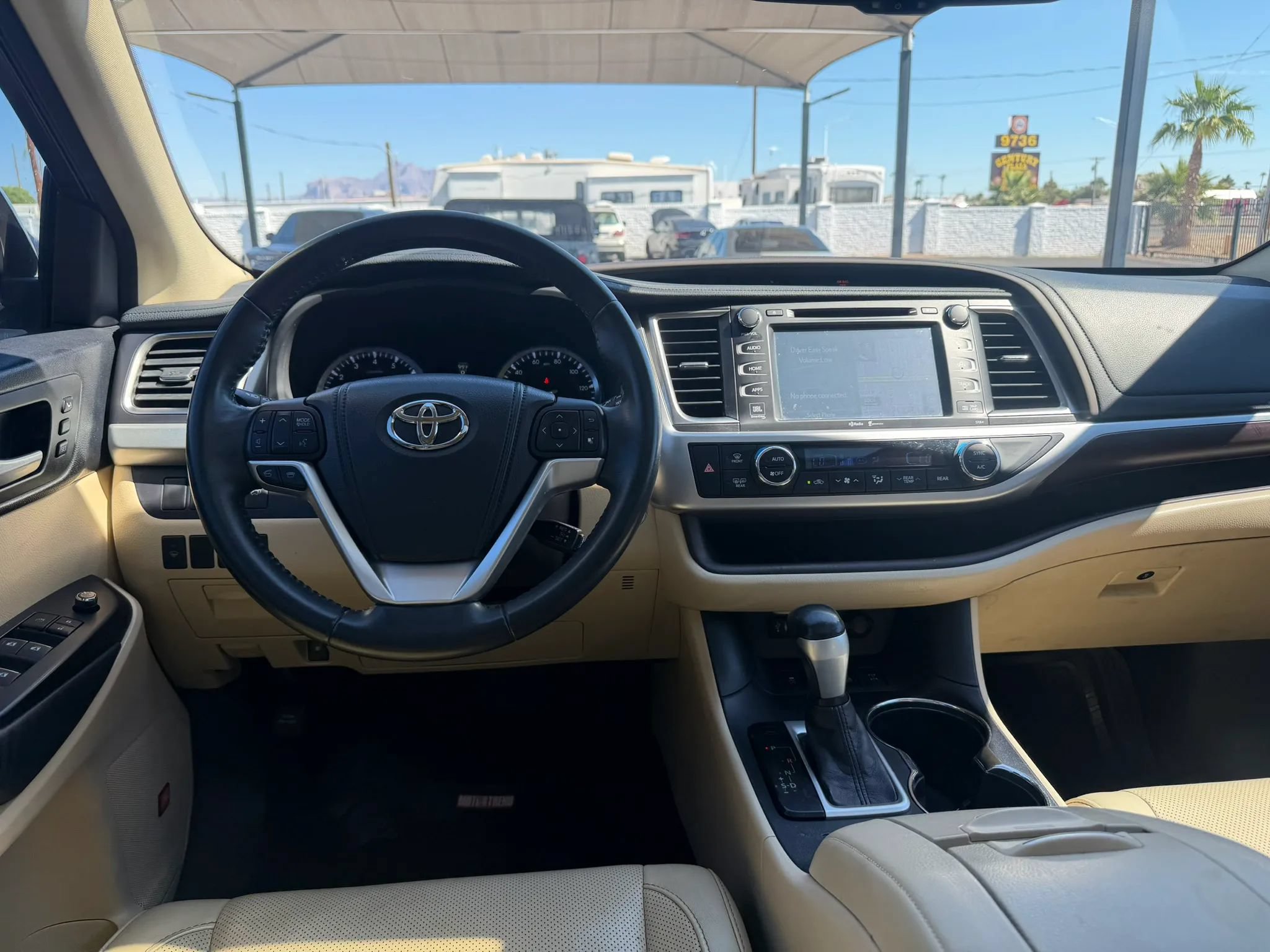 Used 2015 Toyota Highlander Limited AWD/4WD image 27
