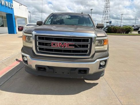 Used 2014 GMC Sierra 1500 SLE w/ SLE Value Package AWD/4WD image 3