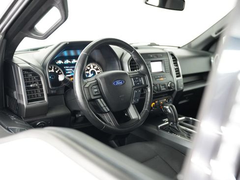 Used 2018 Ford F150 XLT w/ Equipment Group 301A Mid RWD image 6
