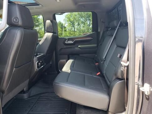 Used 2024 GMC Sierra 1500 Denali w/ Denali Reserve Package AWD/4WD image 12