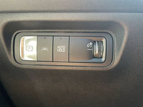 Used 2025 Honda Prologue EX image 17