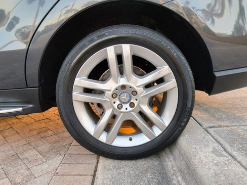 Used 2015 Mercedes-Benz ML 350 2WD image 46