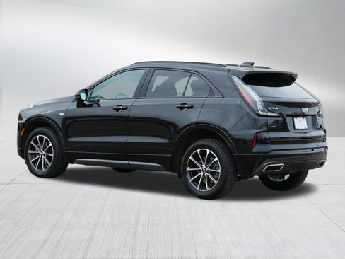 Used 2024 Cadillac XT4 Sport image 5