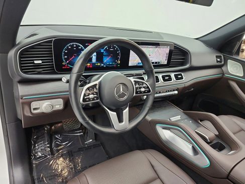 Certified 2023 Mercedes-Benz GLE 450 4MATIC image 9