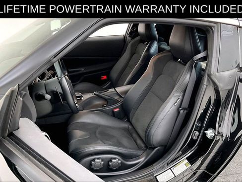 Used 2024 Nissan Z Performance w/ Floor Mat Package RWD image 30