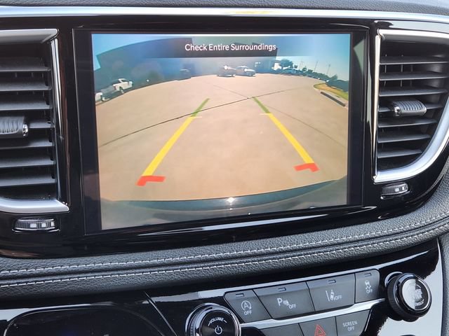 Used 2025 Chrysler Pacifica Limited FWD image 18