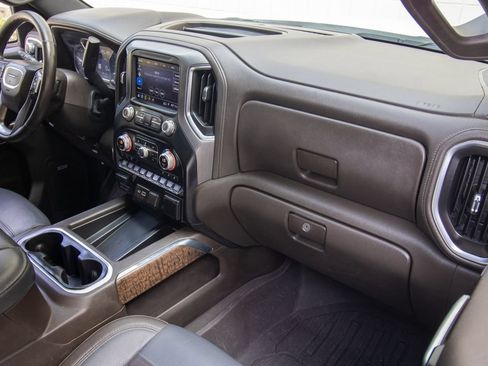 Used 2019 GMC Sierra 1500 Denali w/ Denali Ultimate Package AWD/4WD image 25