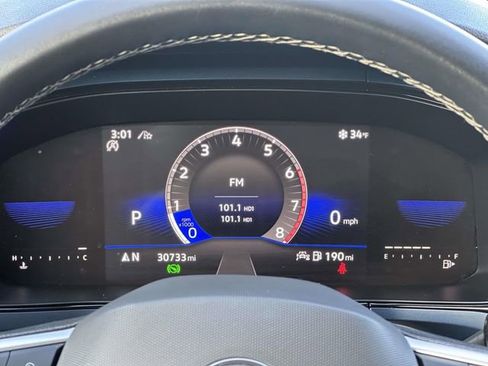 Used 2022 Volkswagen Taos SE image 25