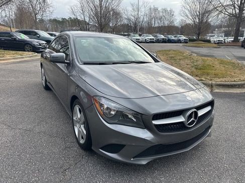 Used 2016 Mercedes-Benz CLA 250 image 3