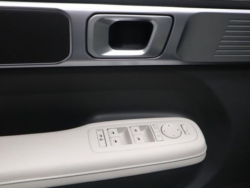 Used 2025 Hyundai Santa Fe SEL FWD image 21