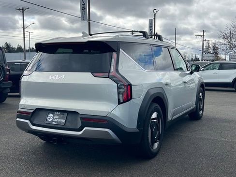 New 2026 Kia EV9 Wind AWD/4WD image 5