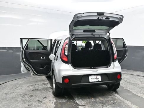 Used 2019 Kia Soul image 40