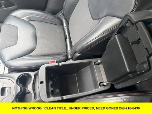 Used 2017 Jeep Cherokee Trailhawk w/ Cold Weather Group AWD/4WD image 27