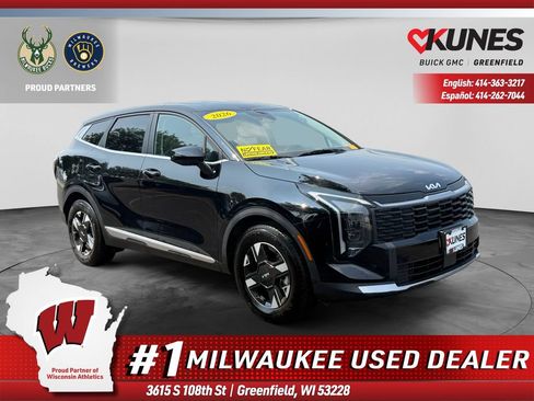 Used 2026 Kia Sportage LX FWD image 1