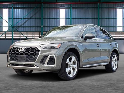 Used 2023 Audi Q5 2.0T Premium Plus w/ Premium Plus Package AWD/4WD image 1