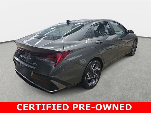 Certified 2025 Hyundai Elantra Limited image 5